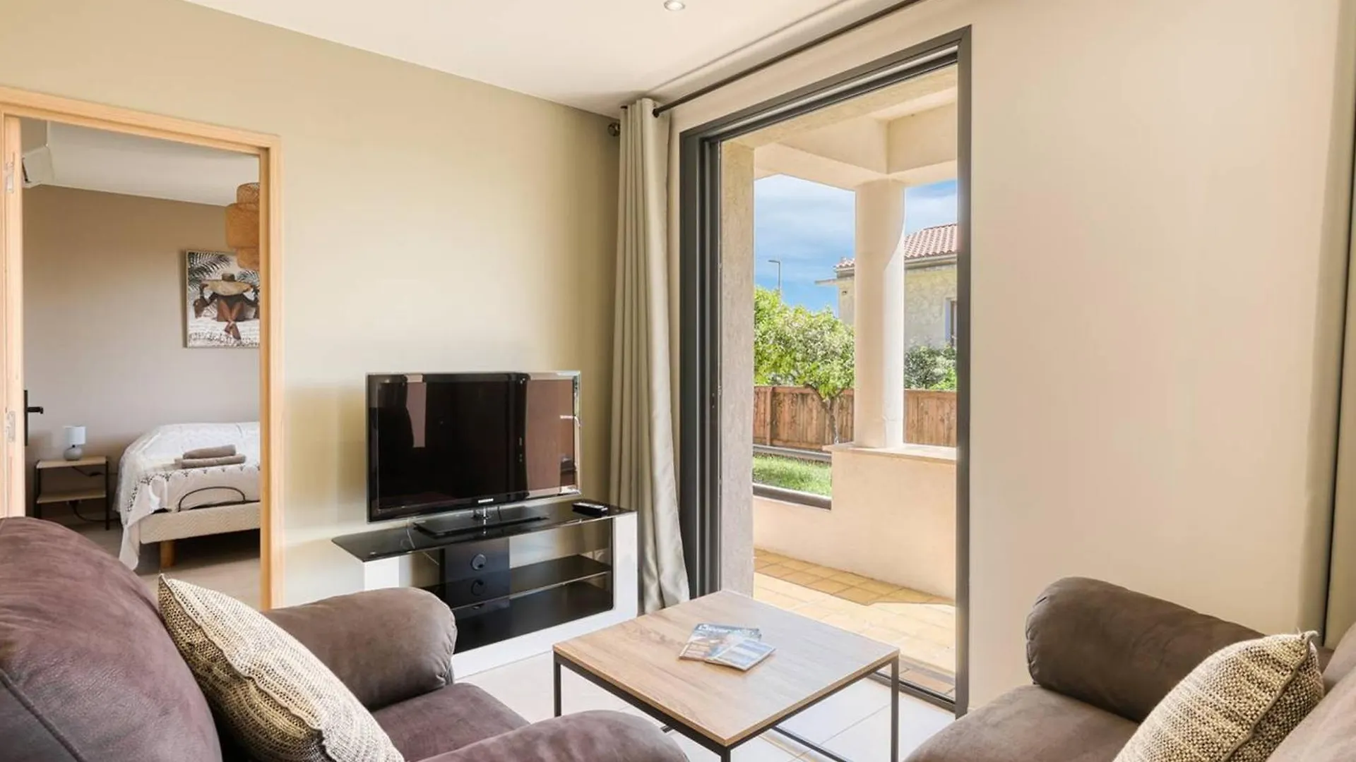 Appartement Moderne Climatise Pres Du Centre-Ville - Fr-1-816-24 Le Lavandou