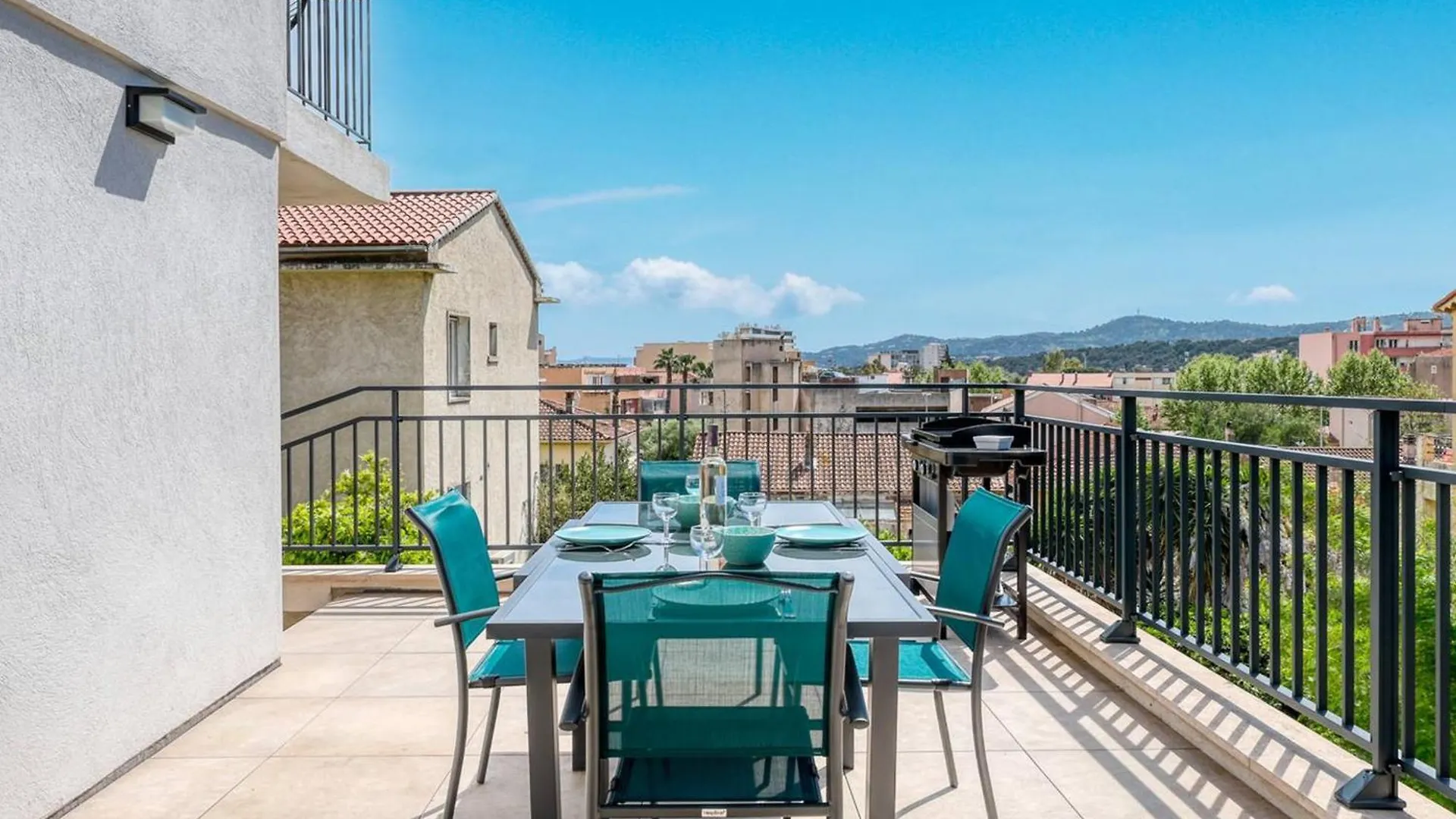 Appartement Moderne Climatise Pres Du Centre-Ville - Fr-1-816-24 Le Lavandou